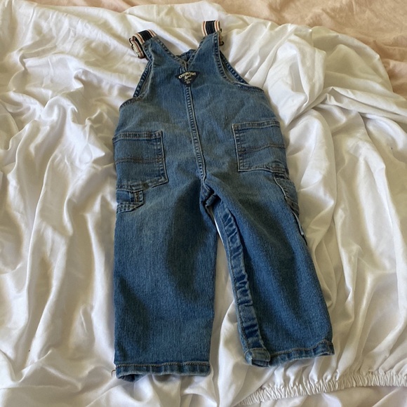 18M Baby Oshkosh B’Gosh Classic Jean Overalls - Picture 3 of 3